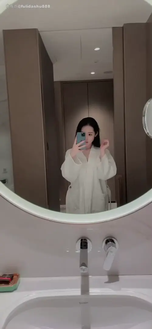 #易直播 易直播 美妙 微信福利 丝袜/足交