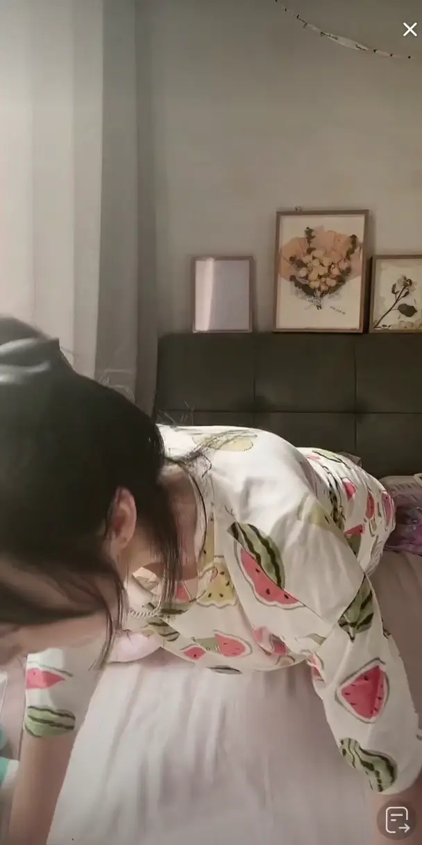 #抖音騷牌 #直播閃現 #走光露點