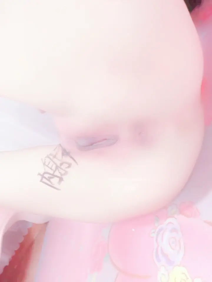 少萝宝宝奈酱水手服揉白虎逼自慰骚声勾引爸爸女上位背对镜头坐水晶棒假鸡巴自慰爽得一直淫叫 #少萝 #奈酱 #白虎 #自慰 #水手服 #推特