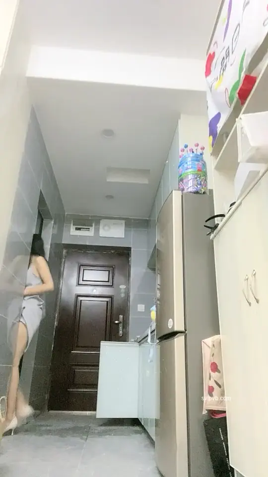小奶猫：杨葱葱有超能力