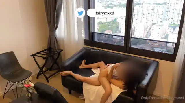 推特博主『仙女』劇情性愛 禽獸鬼父爆操不穿內內的純慾女兒 沙發都快操散架了 高畫質