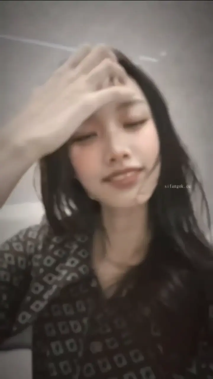 #角落里的鼠鼠