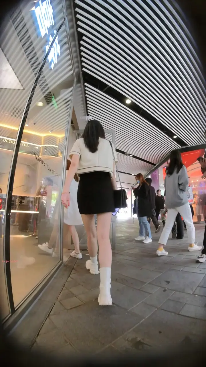 1.12 釋出 精品★裙底偷拍★商場展會步行街CD抄底極品美女影片【下】