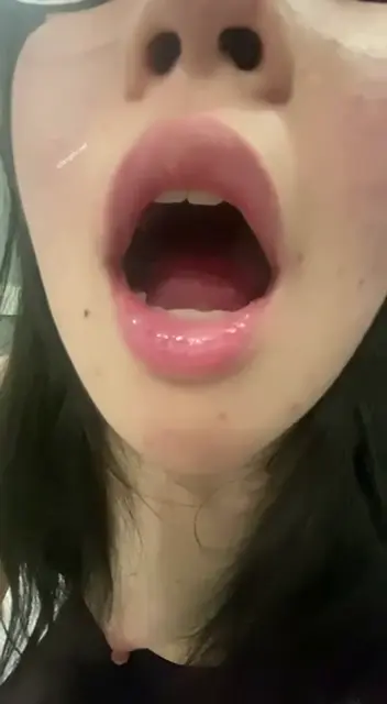 #眼镜妹 #丝袜 #吞精