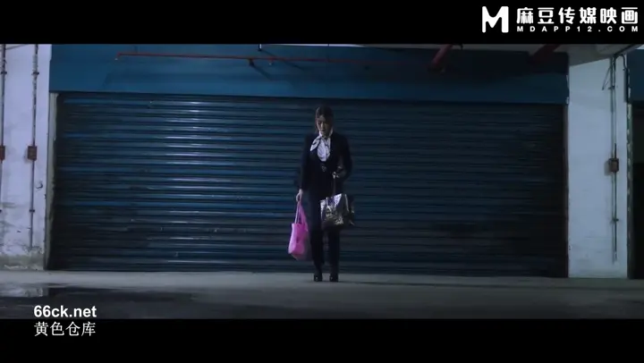 麻豆传媒映画.MDSR-0008-1.艾熙.艾悠.蓝天航空公司的空姐EP1.升迁下的性爱调教  #麻豆视频