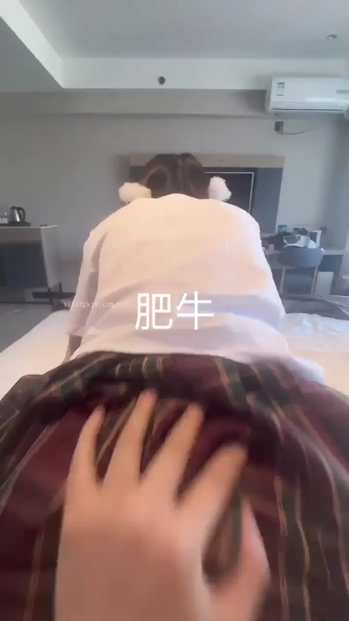 #91短视频 #肥牛 各种制服啪啪 调教一条学生母狗肥牛子年费会员福利