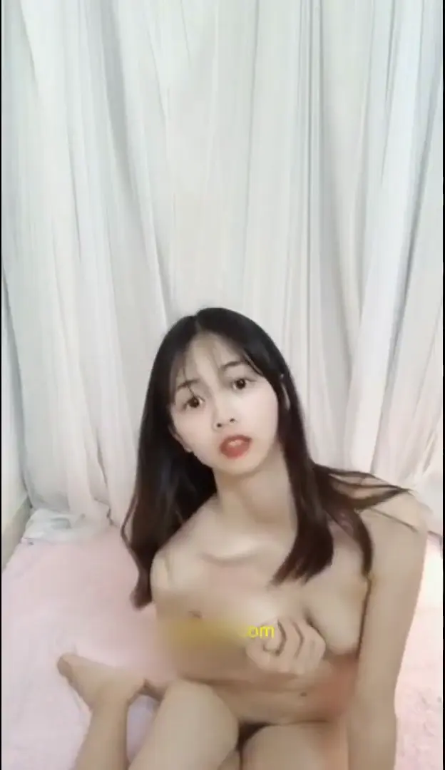 #素人 清纯学姐展示好身材