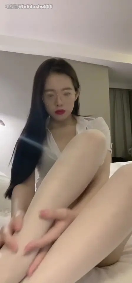 #易直播 易直播 美妙 微信福利 丝袜/足交