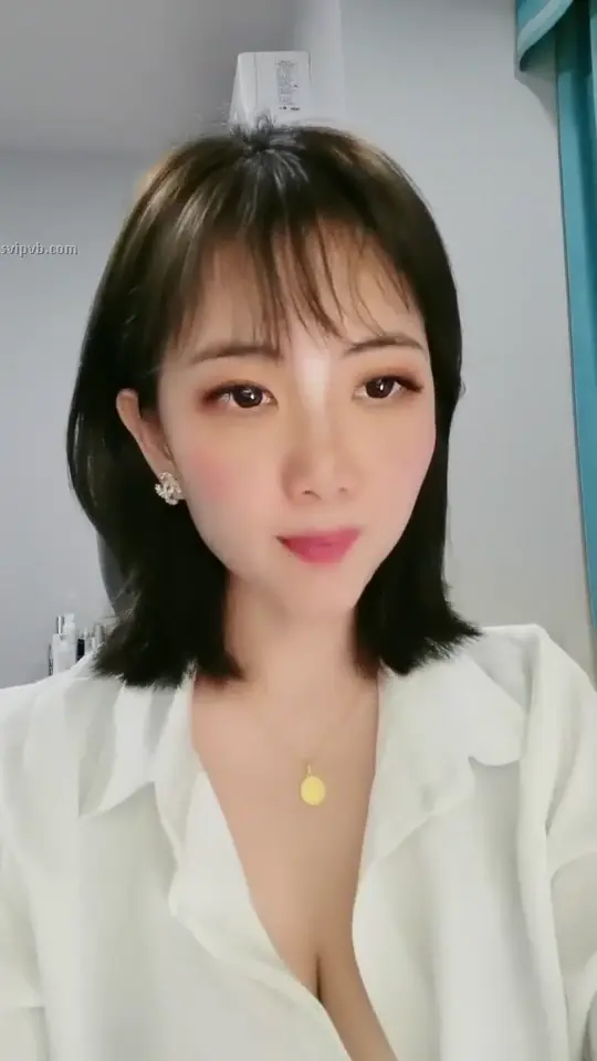 #黄播 #暖色 #巨乳
