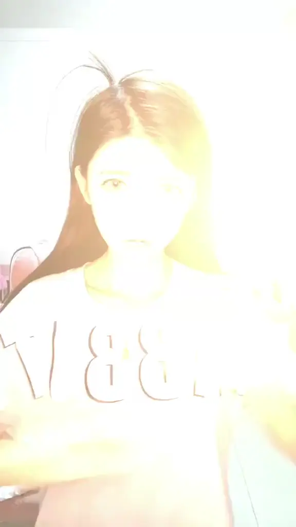 #狗头萝莉  狗头萝莉