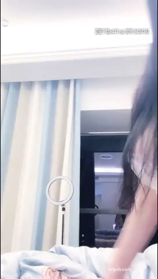 小奶猫：奔波儿霸 #奔波儿霸