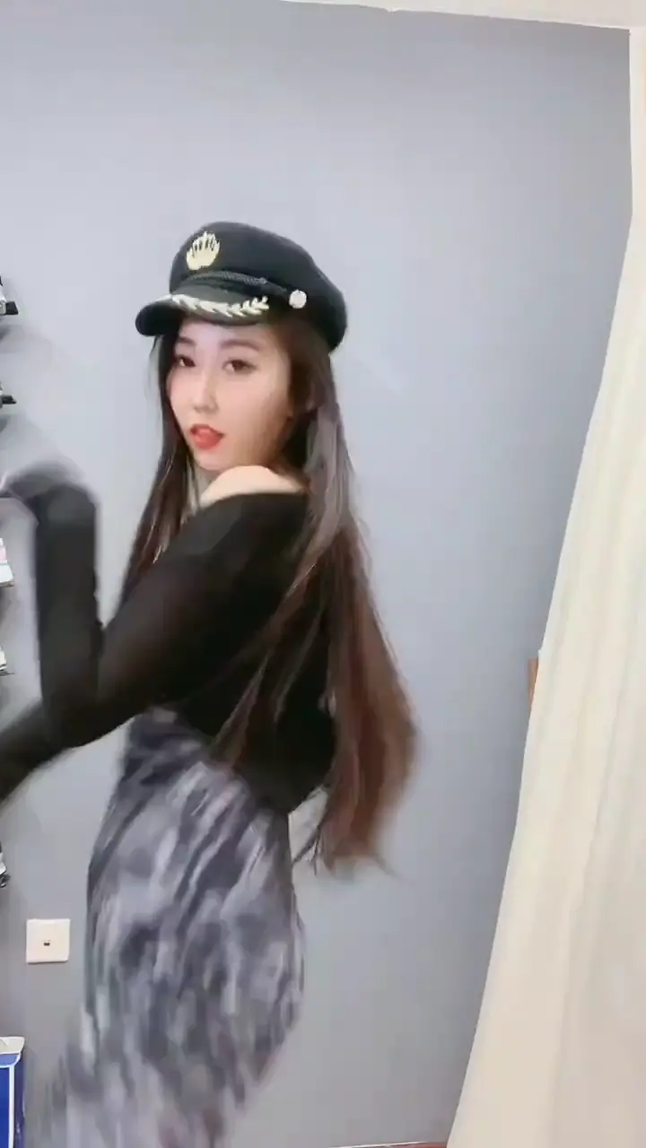 快手:美女(豬豬二郎)新番