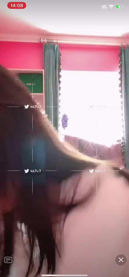 #闪现【直播走光闪现录屏】