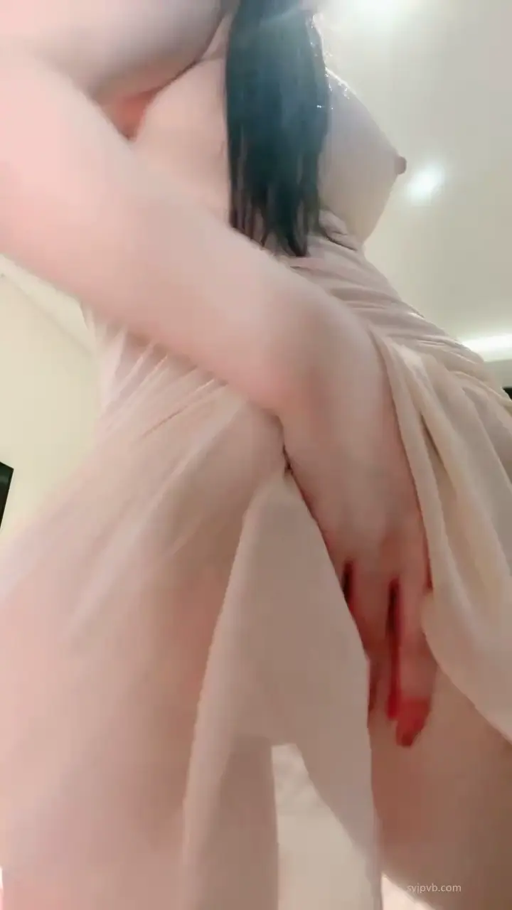 #直播 #半糖 #嫩屄 #自慰 抹茶軟妹
