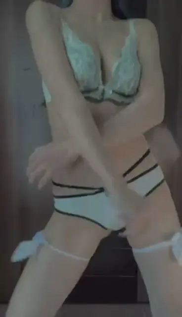 #抖音 b站up主 #苏苏小酥肉 #裸舞 裸体瑜伽 25部