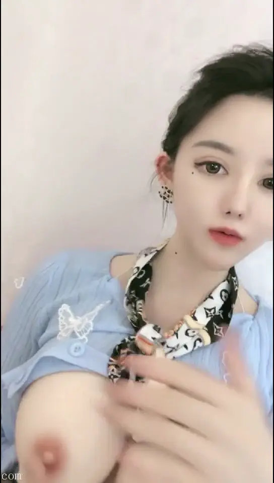 18线小演员