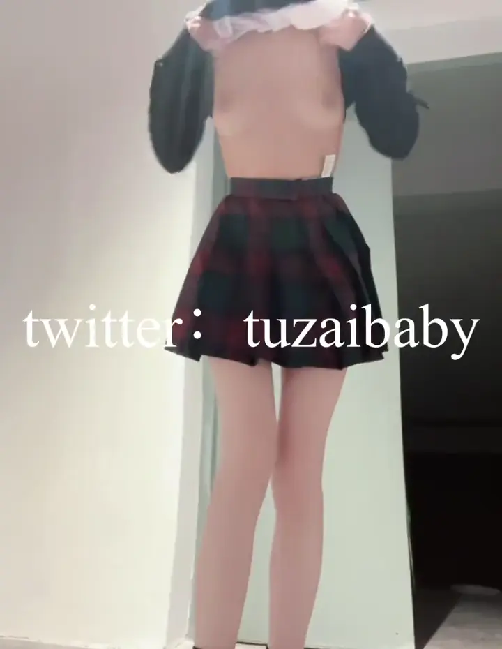 今天的是商場露出！.mp4