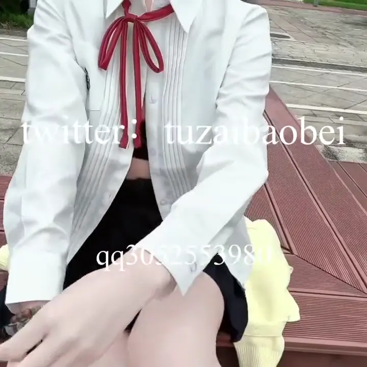 公园里好多人.mp4