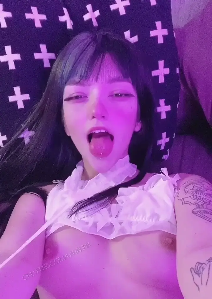 絕對極品Onlyfans自購【LaraLinx】分享【132P 14V 323M】