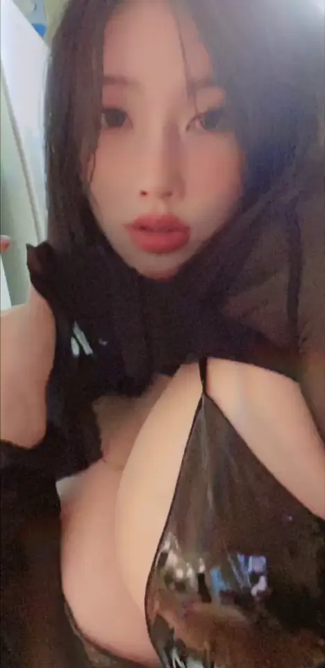 #福利姬 #童小芯 福利姬 童小芯 #巨乳 巨乳