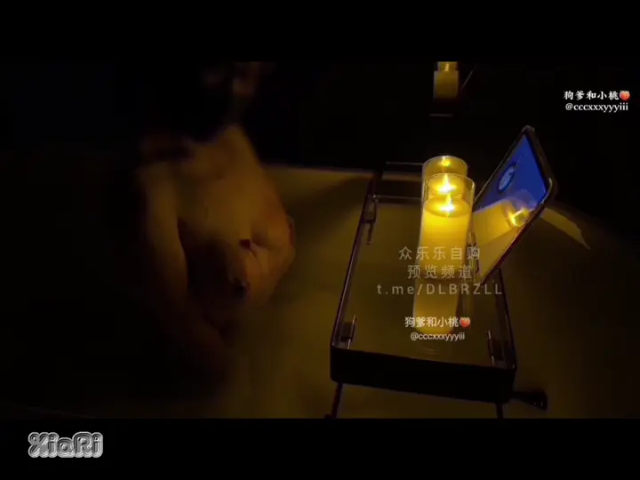 《禁忌的办公室性爱》性感黑丝秘书在办公室被上司按桌狂操，壓抑浪叫被干到高潮內射！