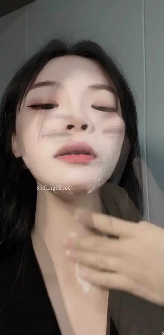 付费定制阿黑颜骚臀狂舞闪福利