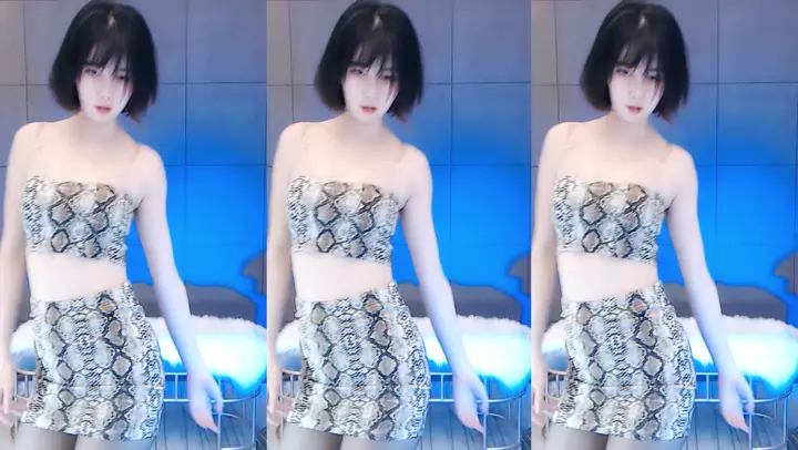#虎牙 #裸舞 #小橙子 #最新千元訂製