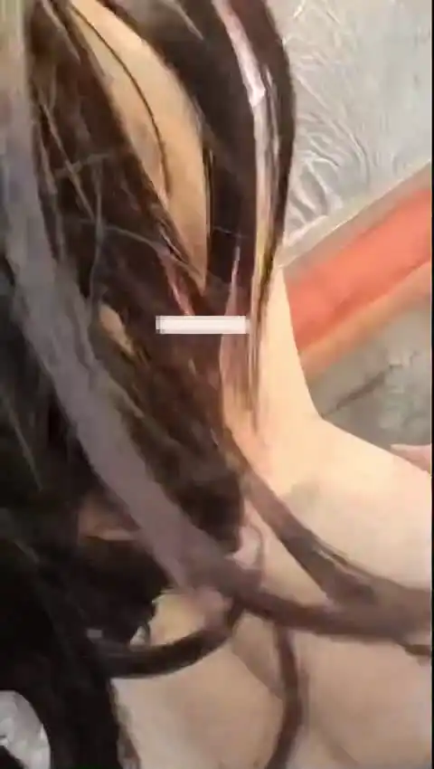 色影大咖阿立 极品模特找其私拍写真 却被天台潜规则