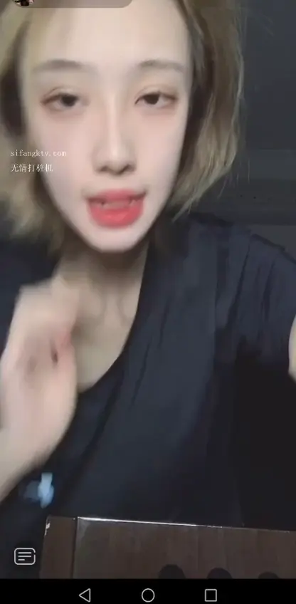 抖音直播閃現露點甄選 露胸露B 美女雲集