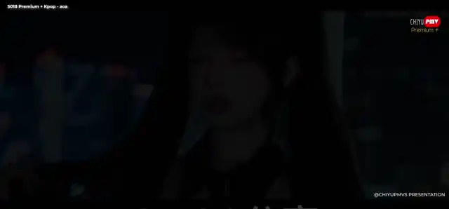群主热荐抖音精选:包臀裙+JK,若隐若现的致命诱惑