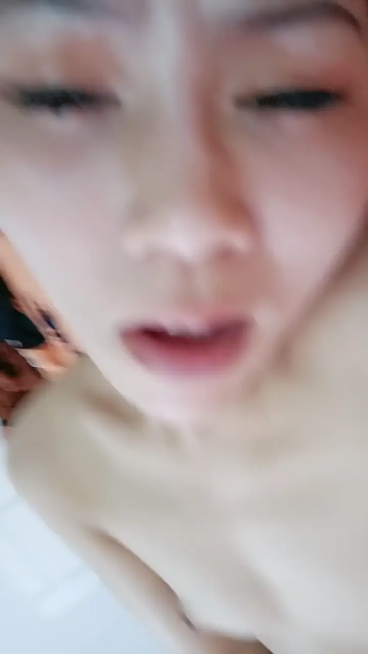 #张狂战斧 👉美女主播👈