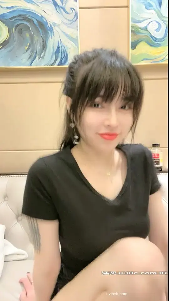 小奶猫：艺术小雅  小雅小雅