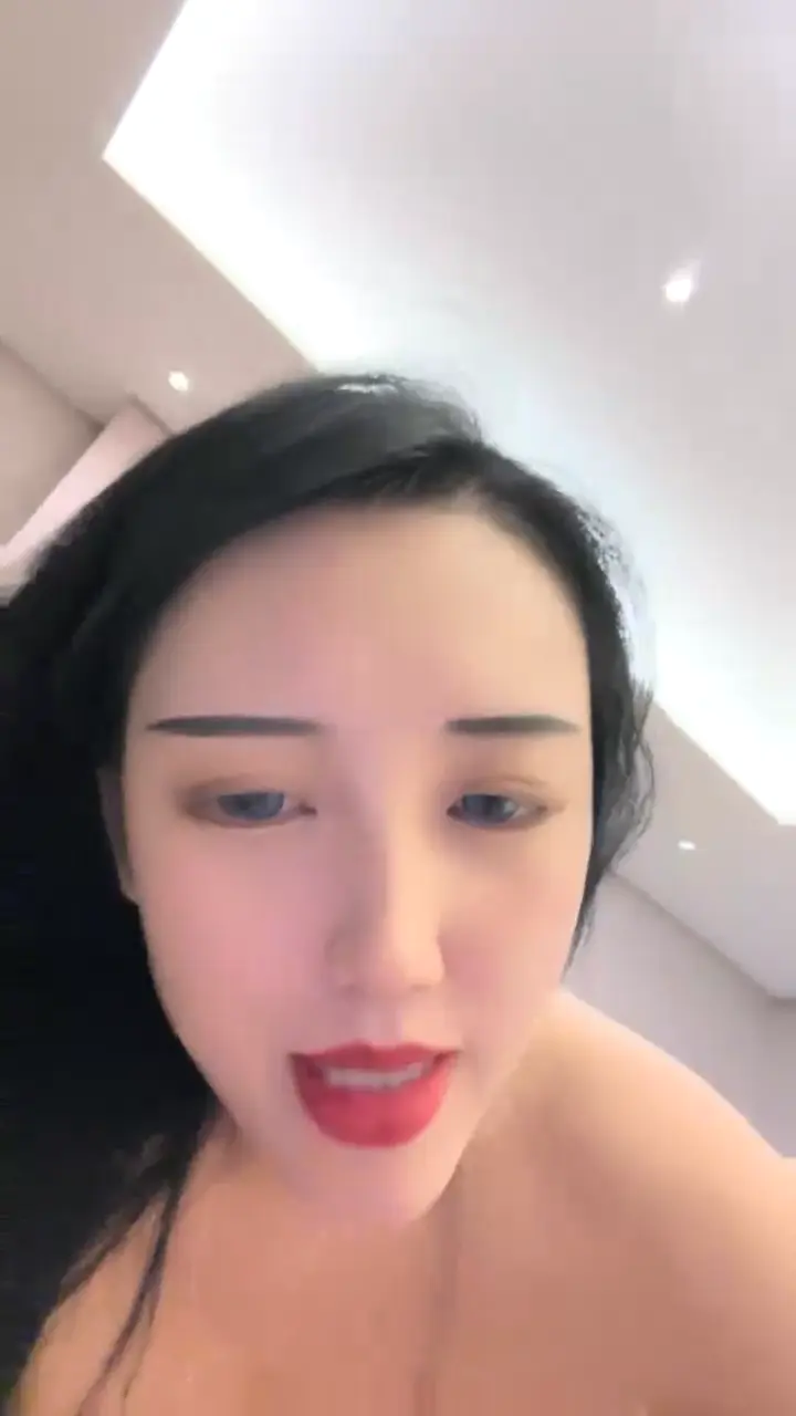 #178小寶貝  G奶女神放飛自我~3個男模摳逼~無套啪啪⠀