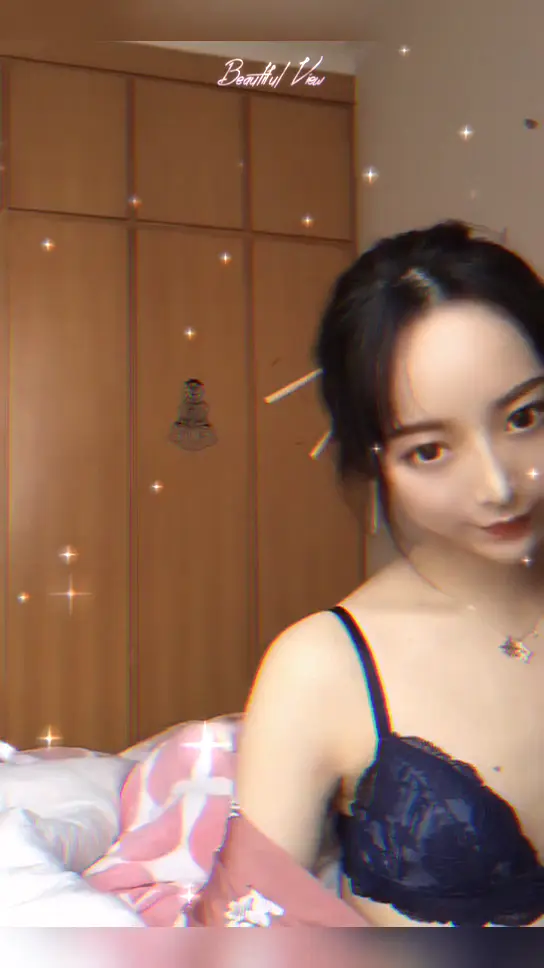 #露臉 #反差 #王媛媛 露臉才是王道！極品顏值拜金小姐姐【王媛媛】表面高不可攀私下極度反差被金主各種露臉玩弄啪啪高畫質完整版