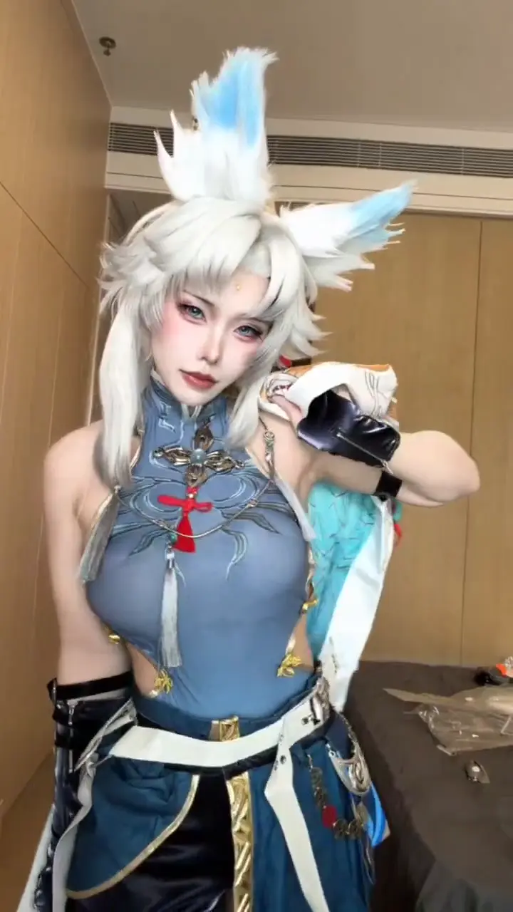 嘬嘬嘬💗看这里贱狗🖤盯着妈妈的腋下~把废物精水排干净🖤亲妈祖宗要用你的劣质蛋白质敷面膜🖕🏿