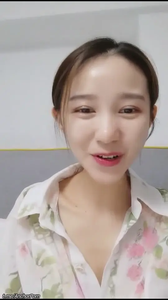 #紫贤 性感空姐下海啪啪大秀