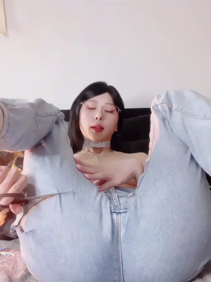 #半糖 #蘸点蜜桃酱
