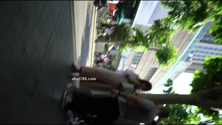 街拍抄底