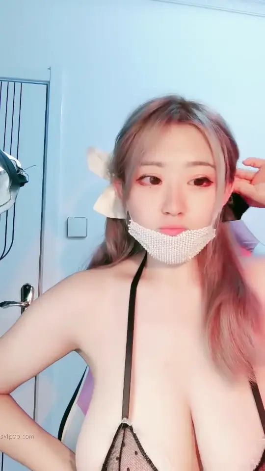 #甜甜圈 #甜甜圈哦 #主播 #巨乳