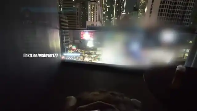 推特约啪大神 17度 邂逅81万粉网红麦麦 长屌猛插浪叫不停 哭喊求操爽到喷水腿软!