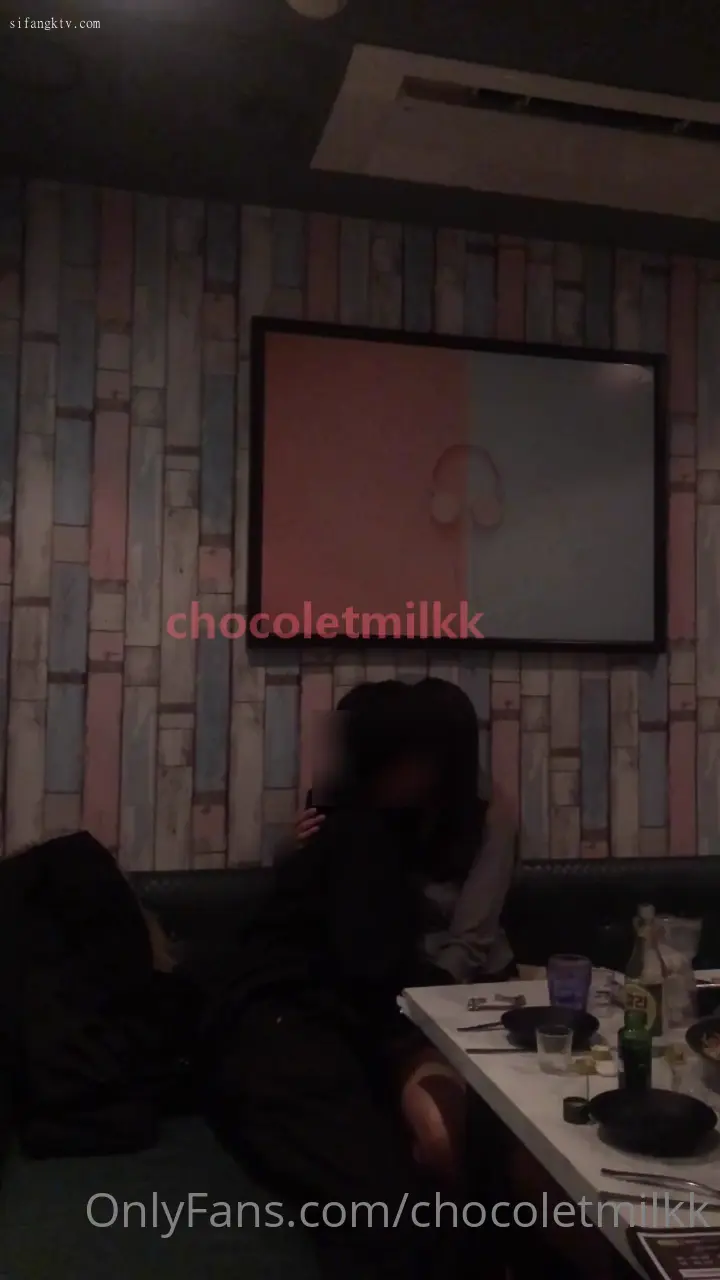 #chocoletmilkk #Olnyfans 韩国骚女 #3P #巧克力牛奶