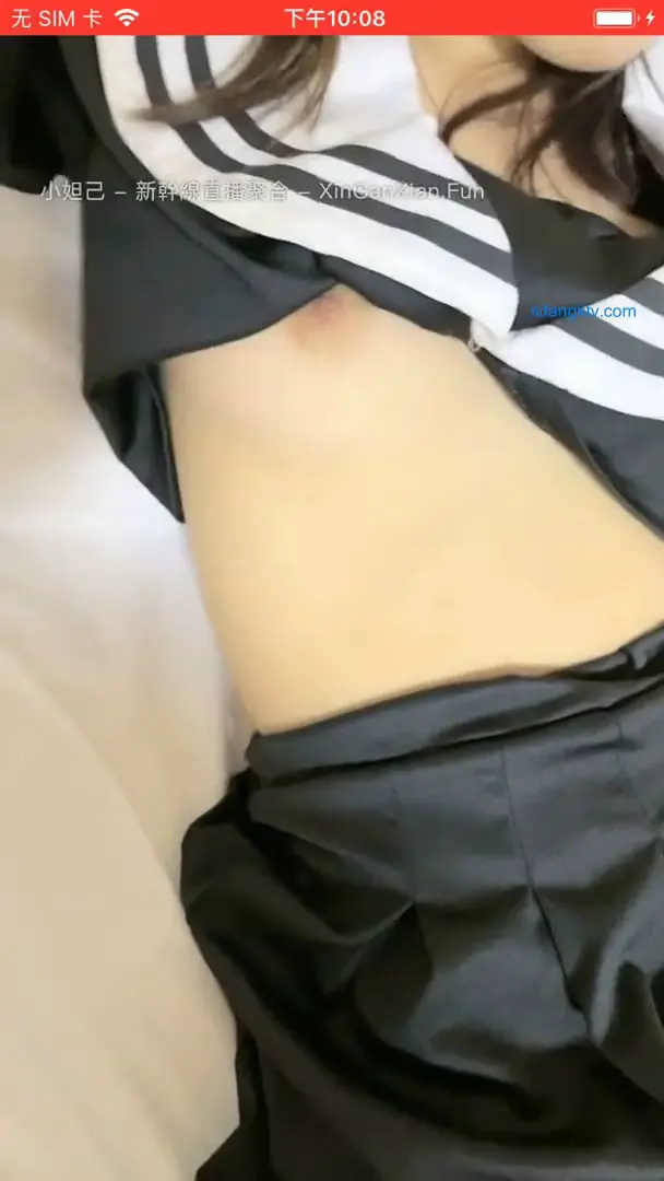#18岁小嫩妹  白虎小嫩妹被男友无套内射