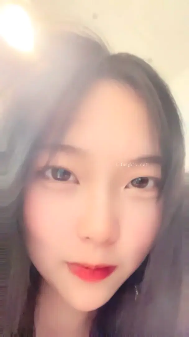 #夾心糖餅 純純學妹下海兼職⠀