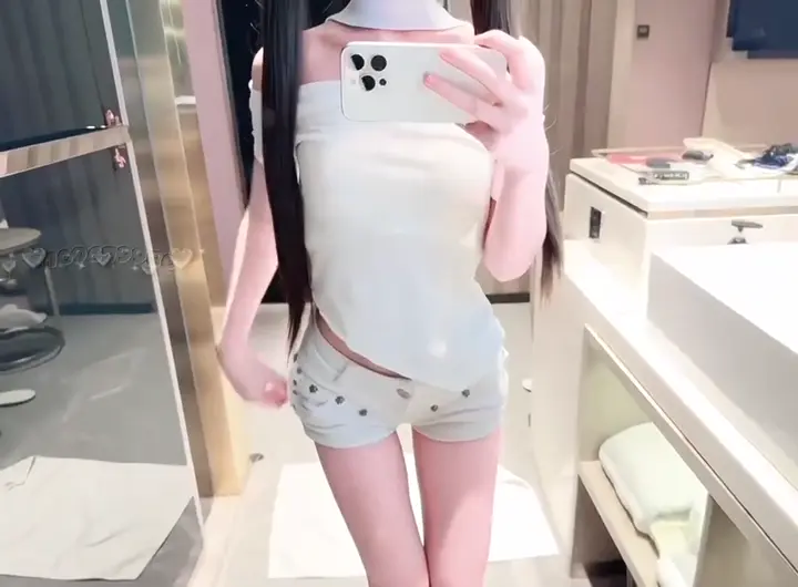 少萝宝宝恩恩大王 #少萝 #双马尾 #水手服 #死库水 #白丝
