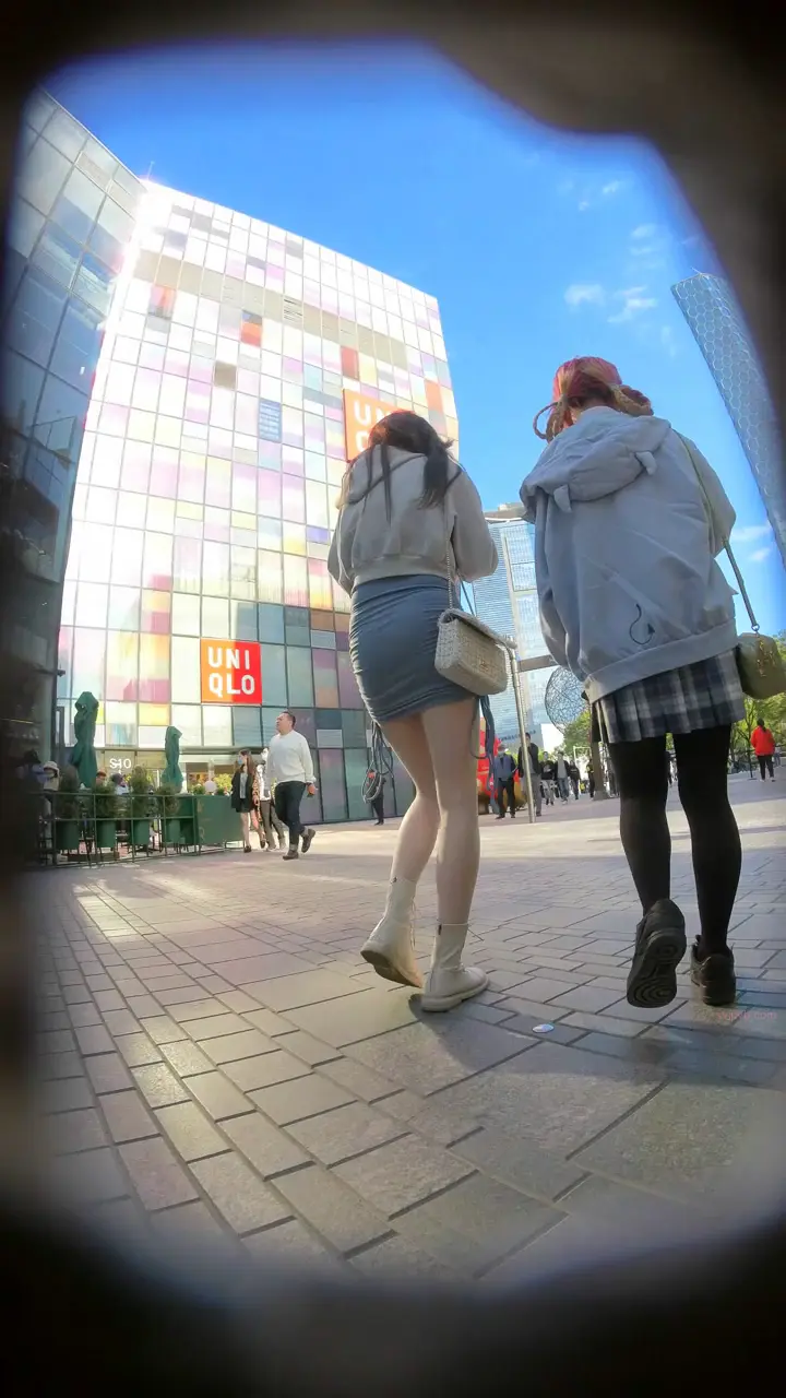 1.12 釋出 精品★裙底偷拍★商場展會步行街CD抄底極品美女影片【上】