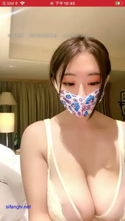 巨乳K罩杯 二次元狂热少女