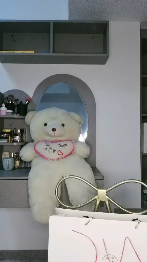 #半糖 #安吉拉 安吉拉
