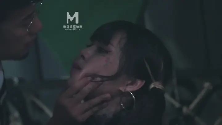 MDSJ-0005 性犯罪者牢房-滴蠟調教極惡女犯  #艾秋  #麻豆  #國產  ⠀