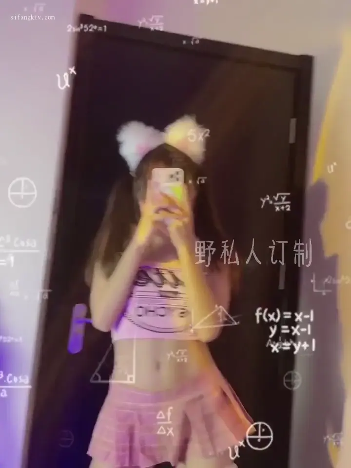推特    小仙云儿    新裸舞