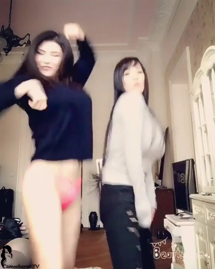 #OnlyFans 万人在线关注的极品乳神【冲田杏梨】私拍 豪乳大肥臀